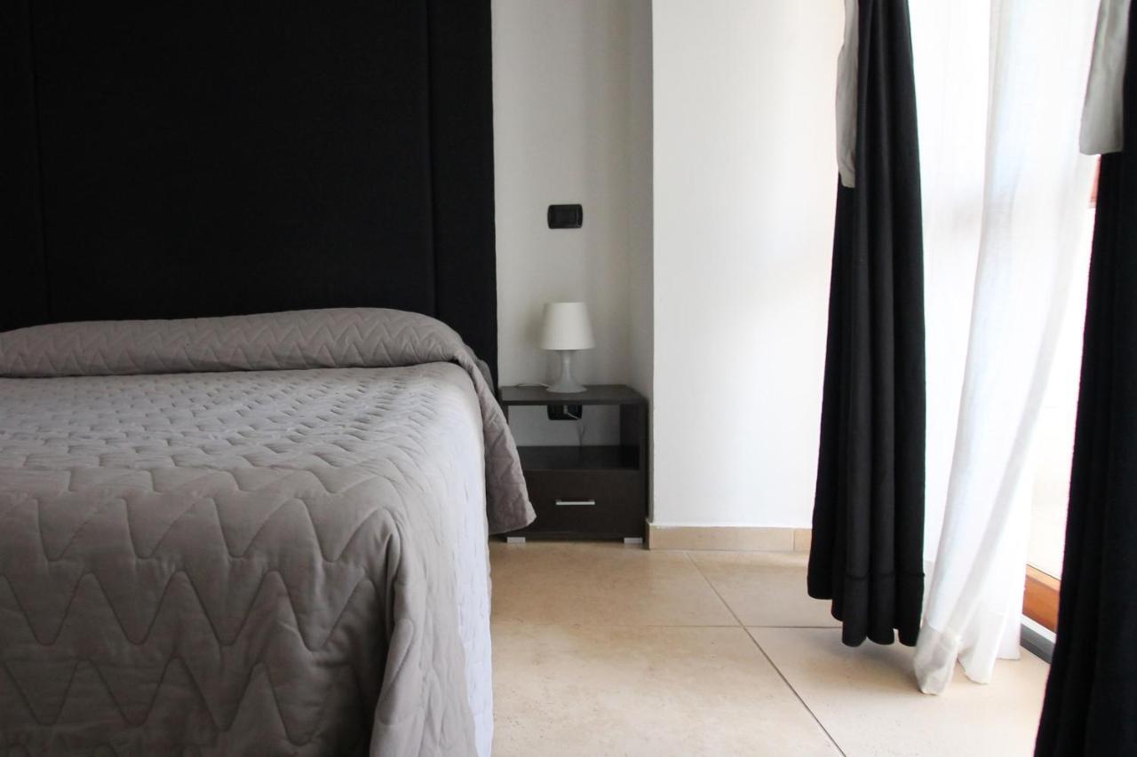 B&B Duca Lecce Exterior foto